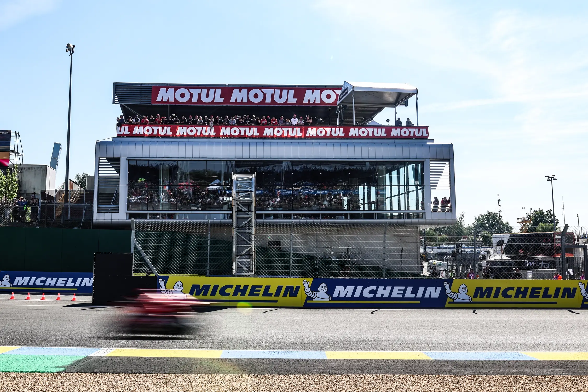 206981motogp le mans 2025 motul photo william joly 2250