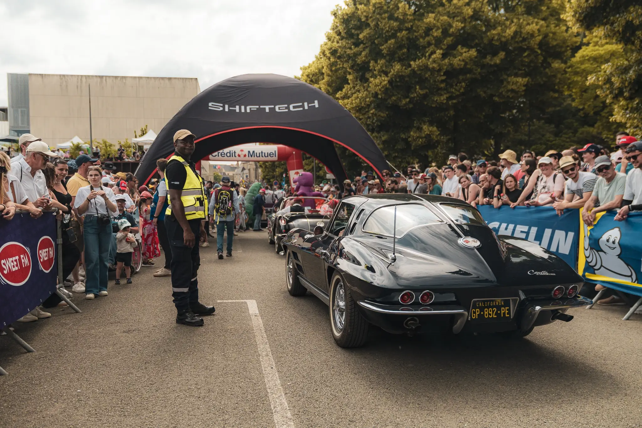 24h du mans parade des pilotes 2025 shiftech milwaukee 40 2048