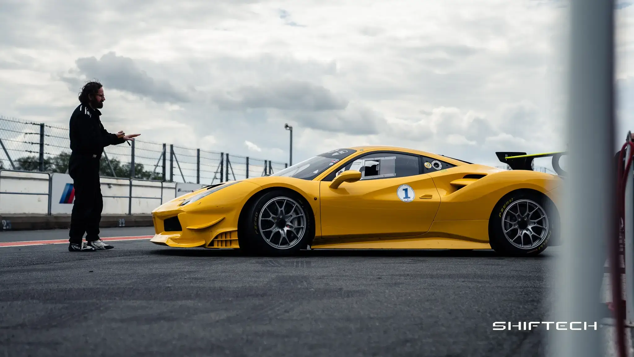 500 ferrari contre cancer sport collection 30eme edition 2024 shiftech 35 2048