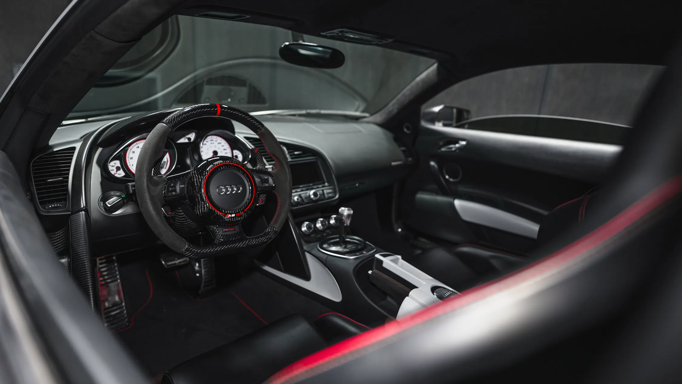 Audi r8 v10 gt passage au banc essai routier test performance shiftech 11 2250