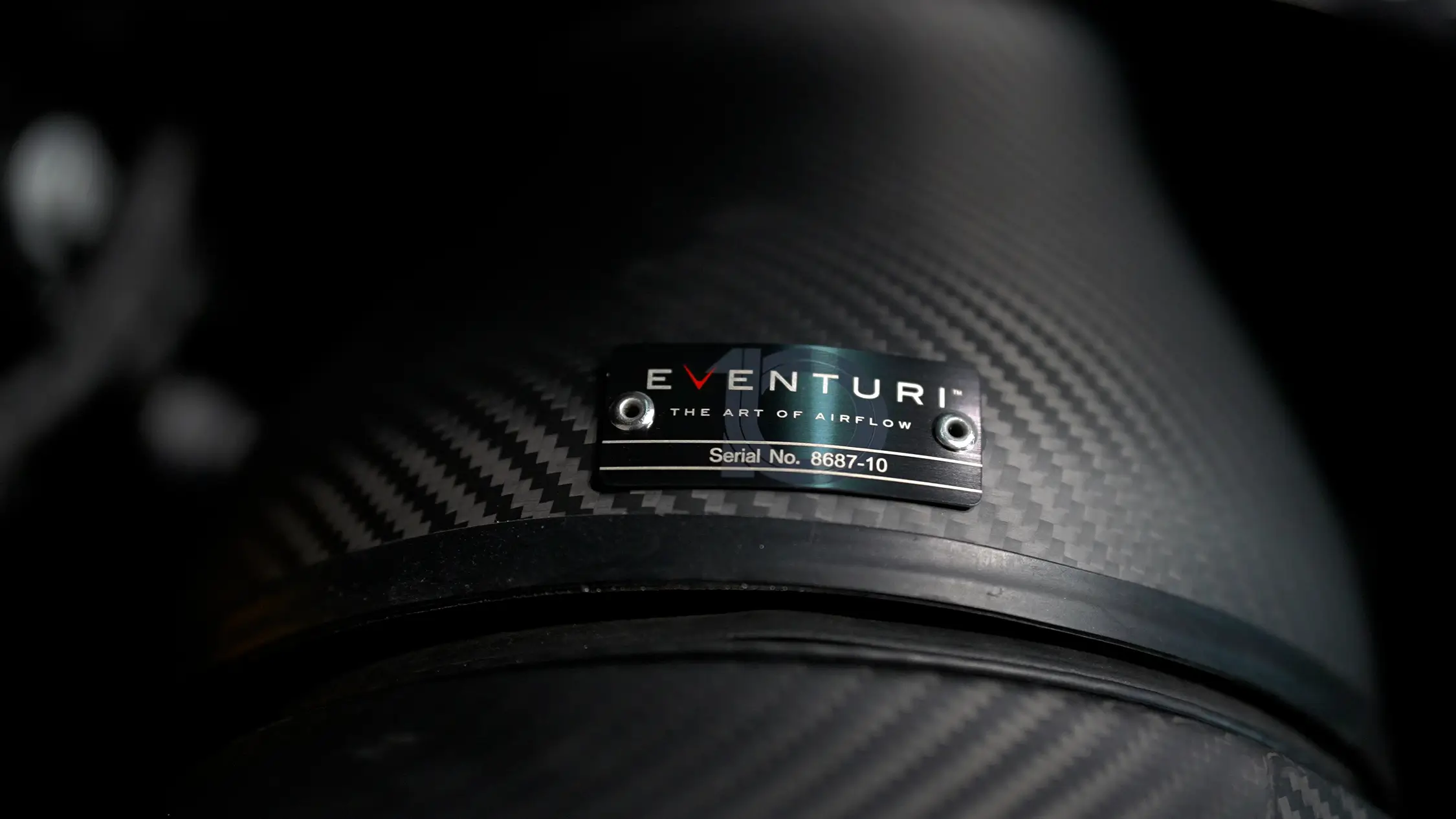 Bmw m5 g99 echappement akrapovic admission eventuri carbone shiftech preparateur bmw 16