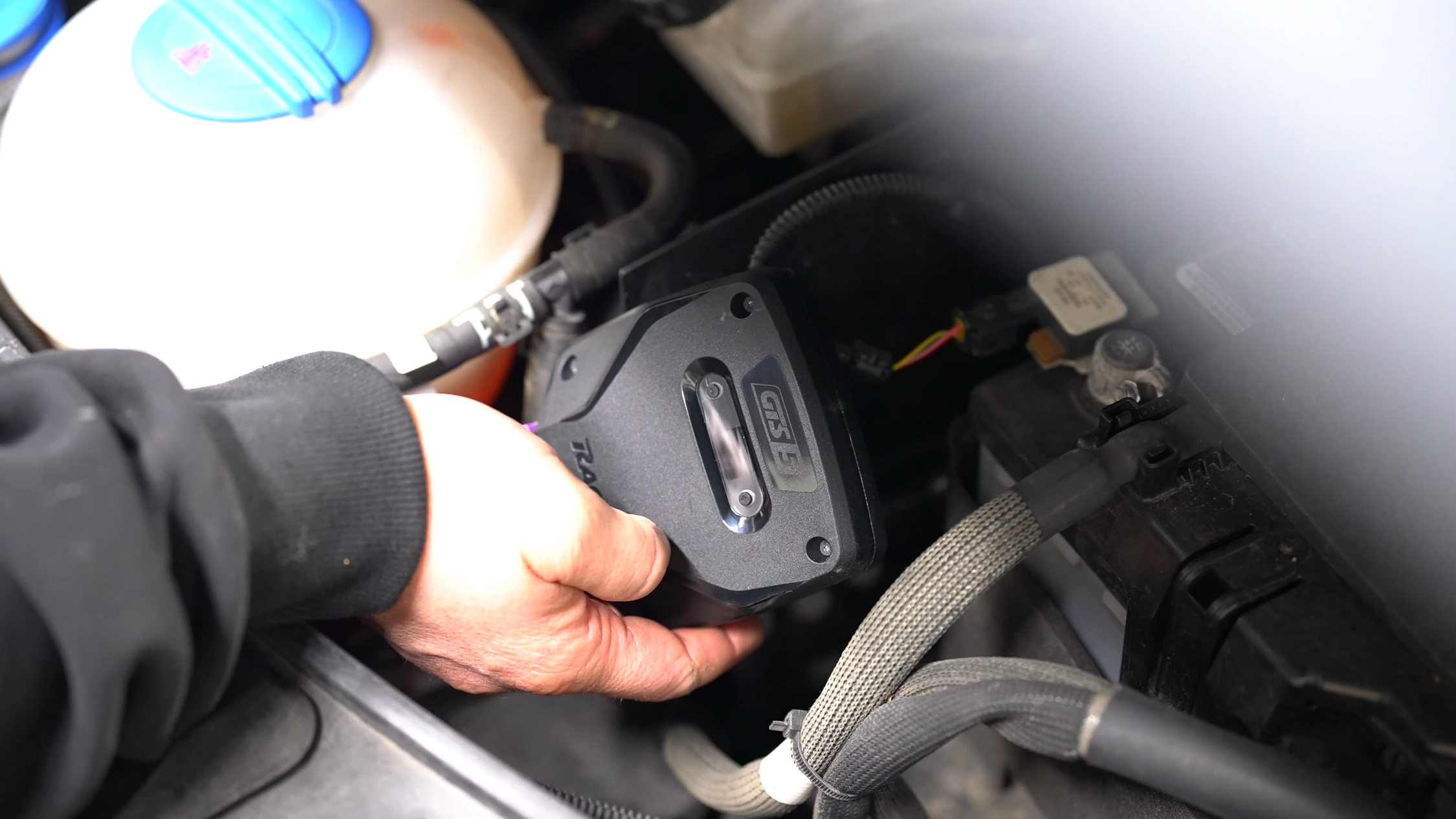 Boitier additionnel racechip transporteur t6 test calculateur bloque shiftech 2 2250