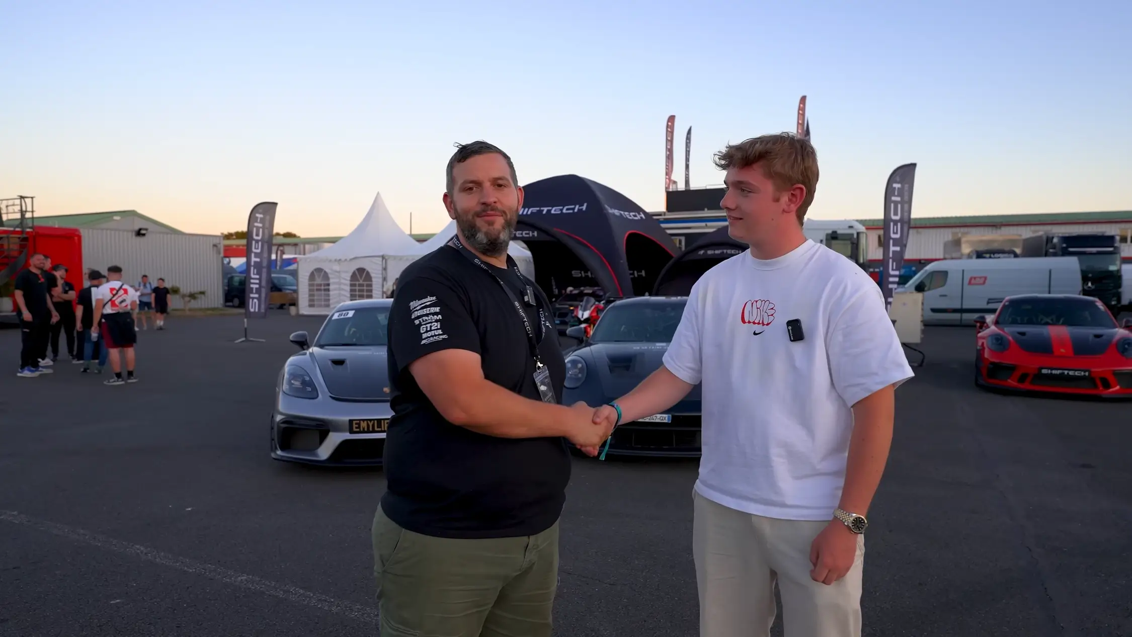 Comparatif porsche 992 gt3 rs gt4 rs circuit val de vienne 1 2250