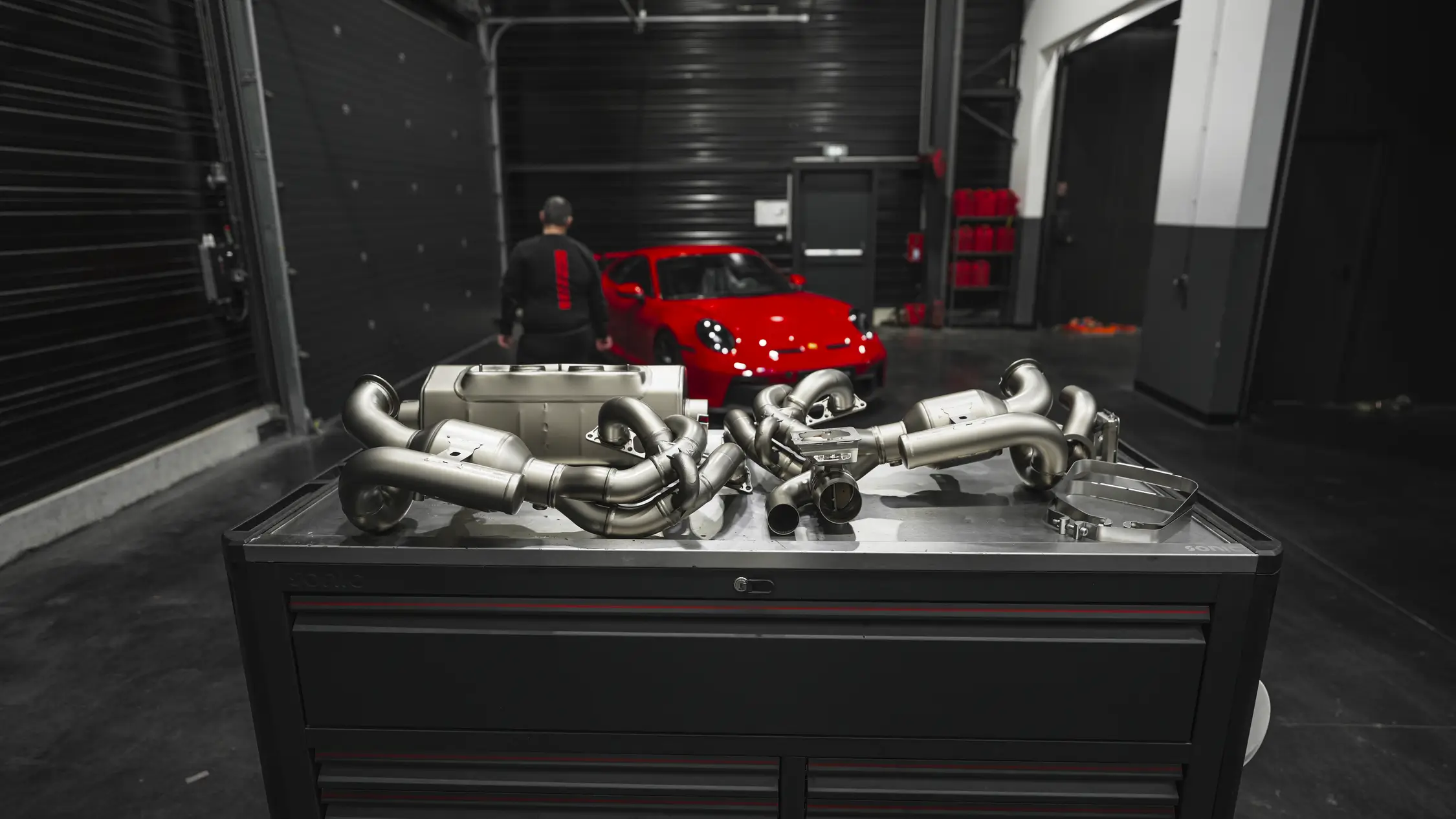 Echappement akrapovic collecteurs porsche 992 gt3 stage 2 00000