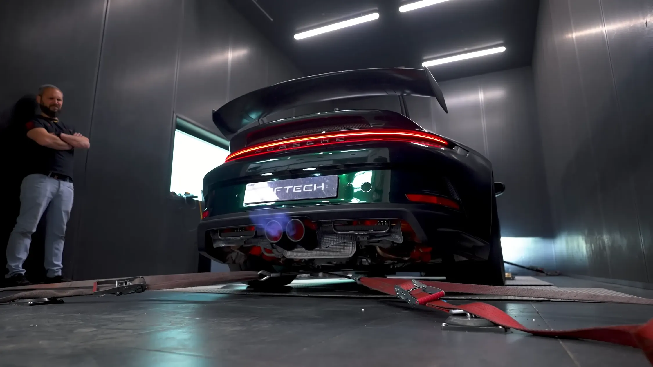 Echappement sport jcr porsche 992 gt3 michael ledoux transakauto shiftech paris 17 4000 2250