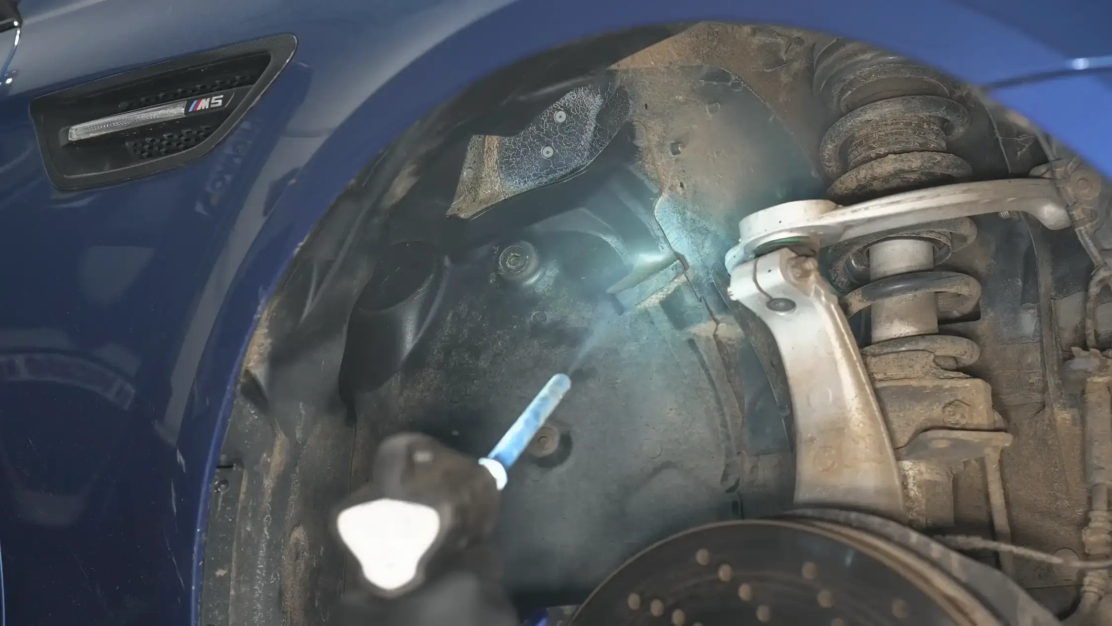 Frozen garage cryogenie shiftech bmw m5 laboiserie 5