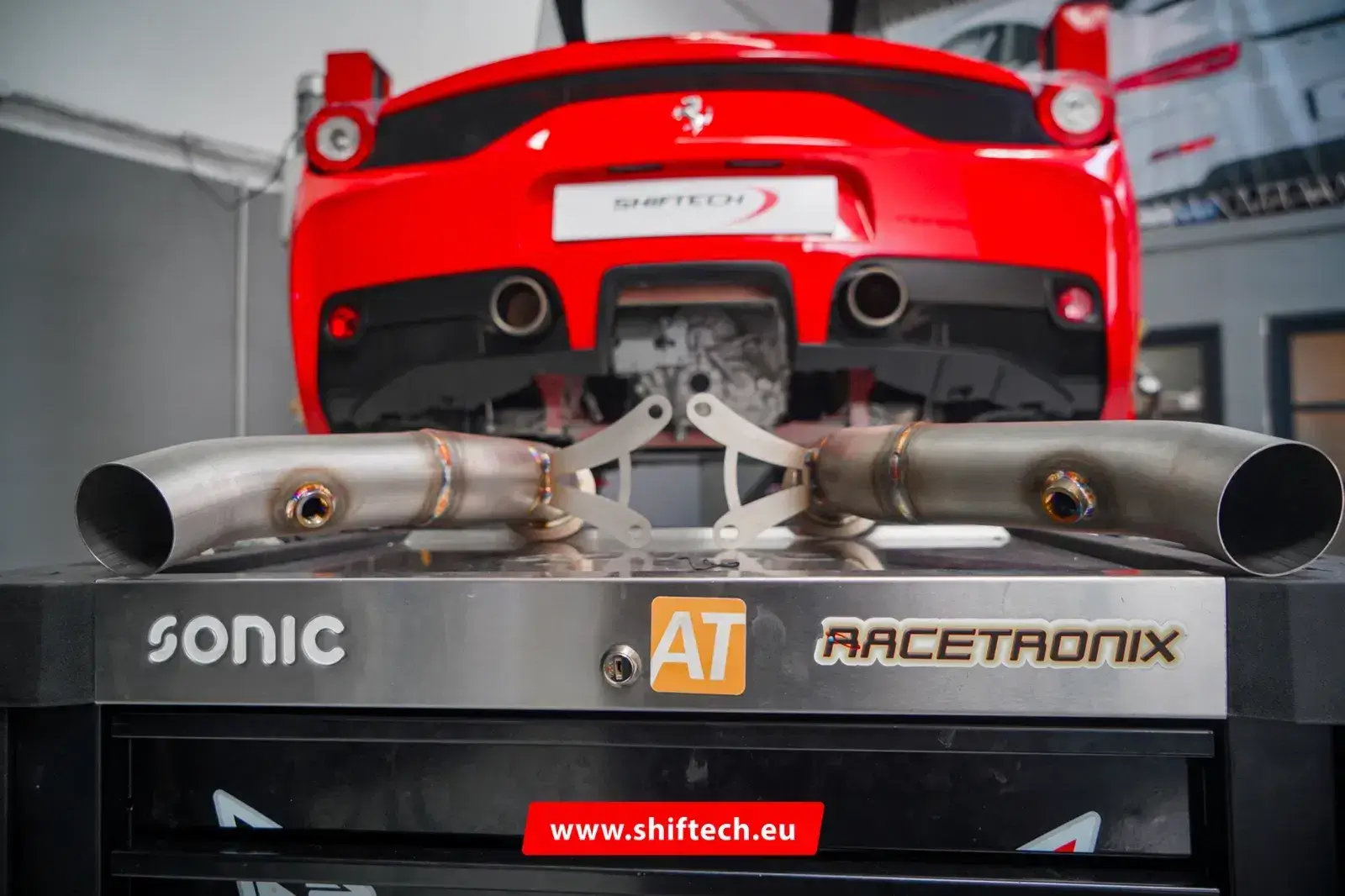 Installation echappement ipe preparation chassis ferrari 458 speciale shiftech 7 1697623087