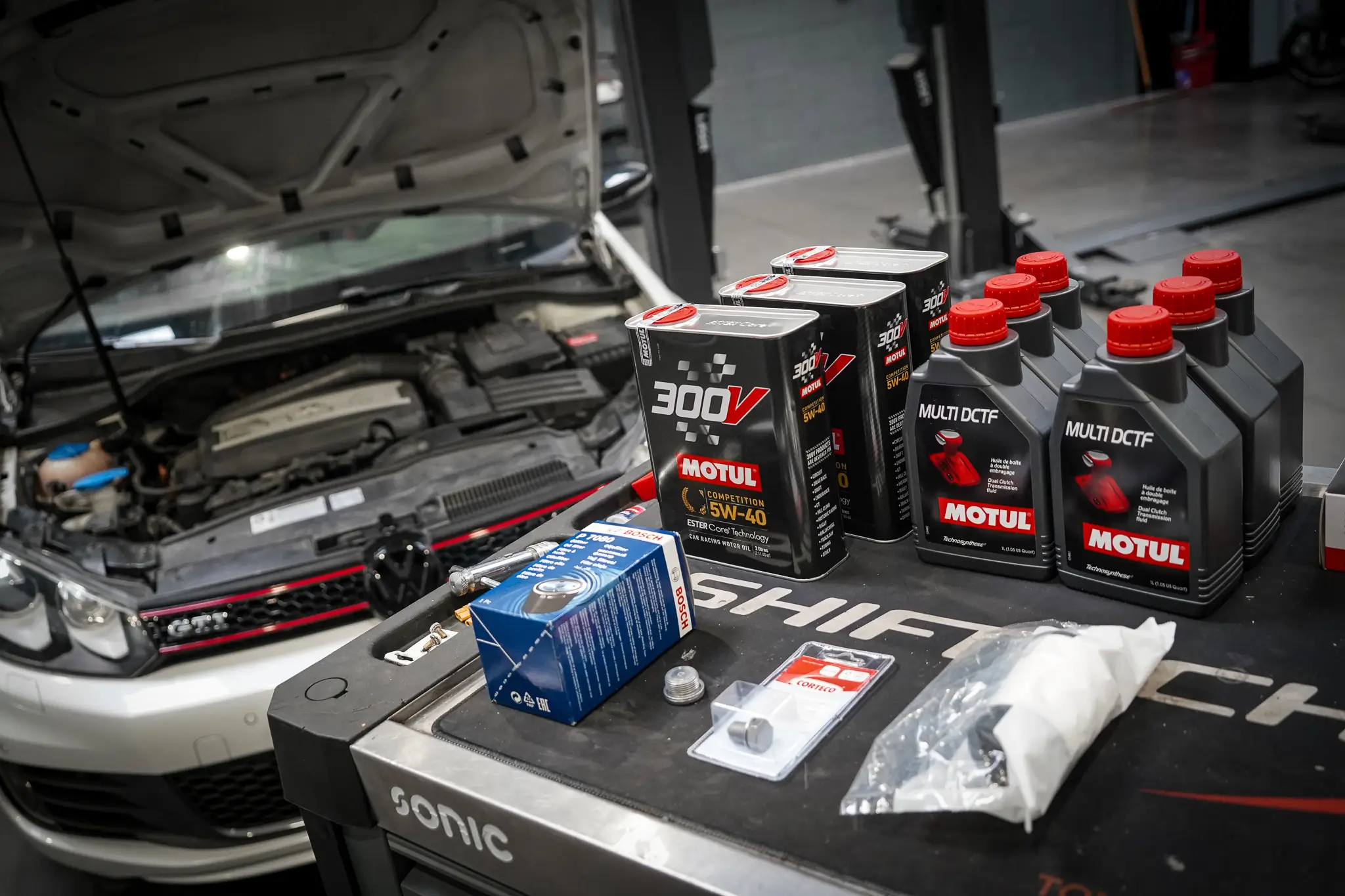 Motul huile moteur lubrifiant qualite france marque reconnue confiance shiftech 1 2048