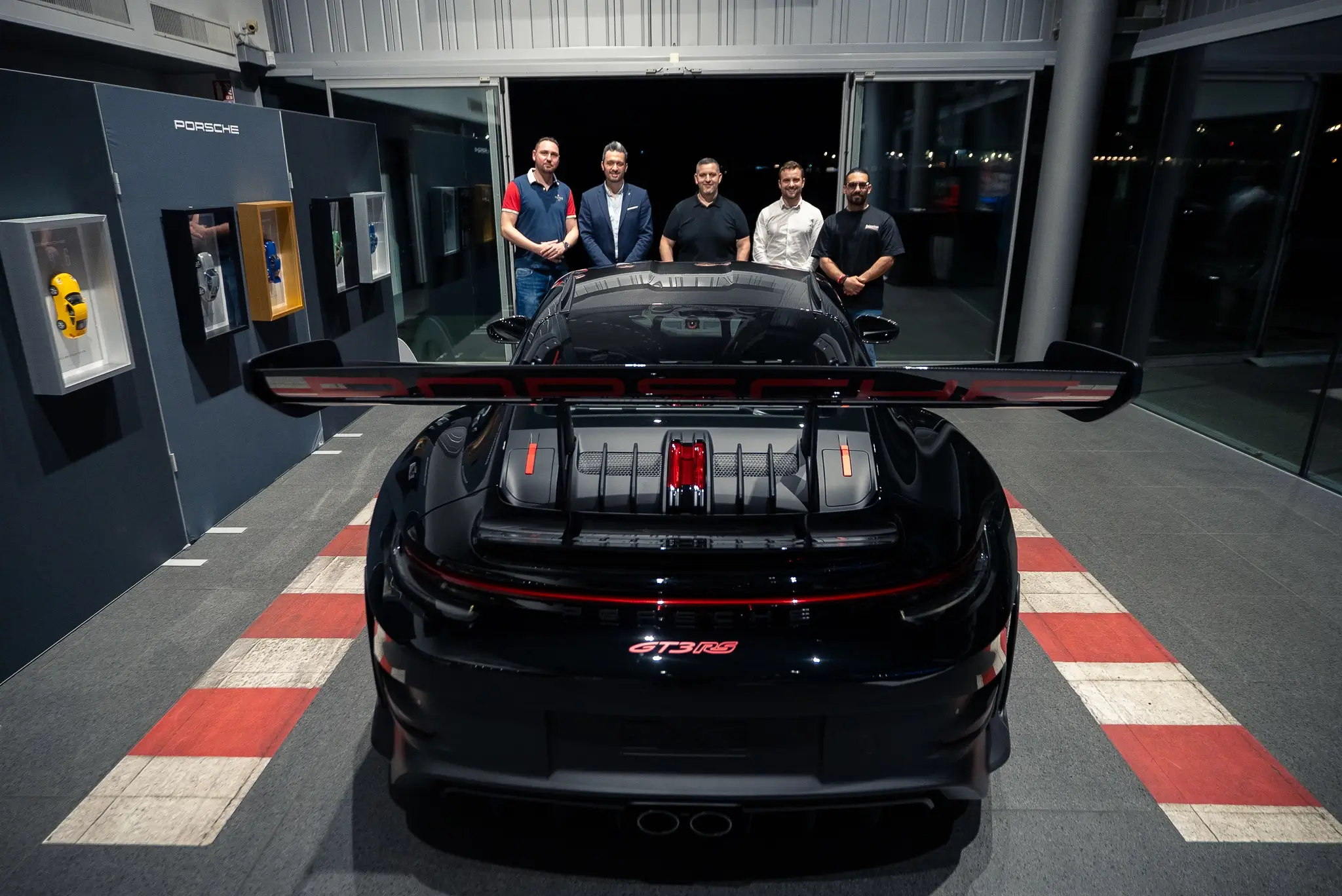 Porsche 992 gt3 rs showcar shiftech voiture supercar hypercar 10