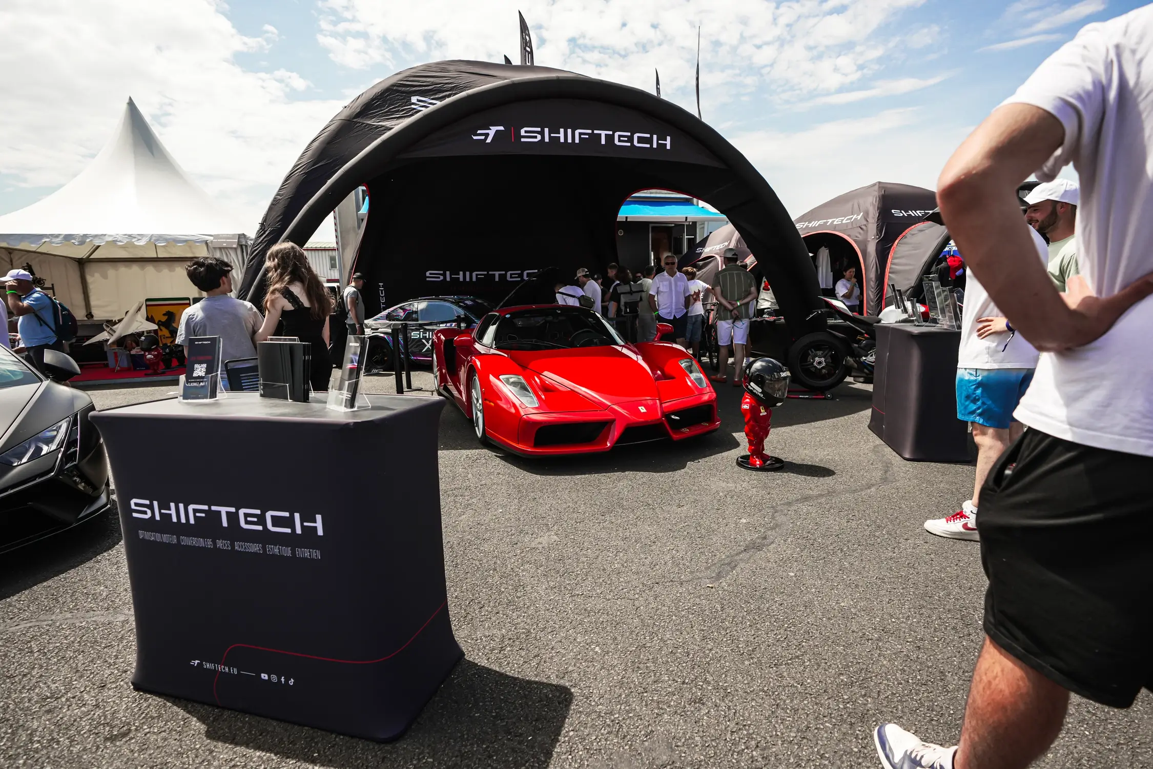 Shiftech 500 ferrari contre le cancer sport et collection 2025 36 2250