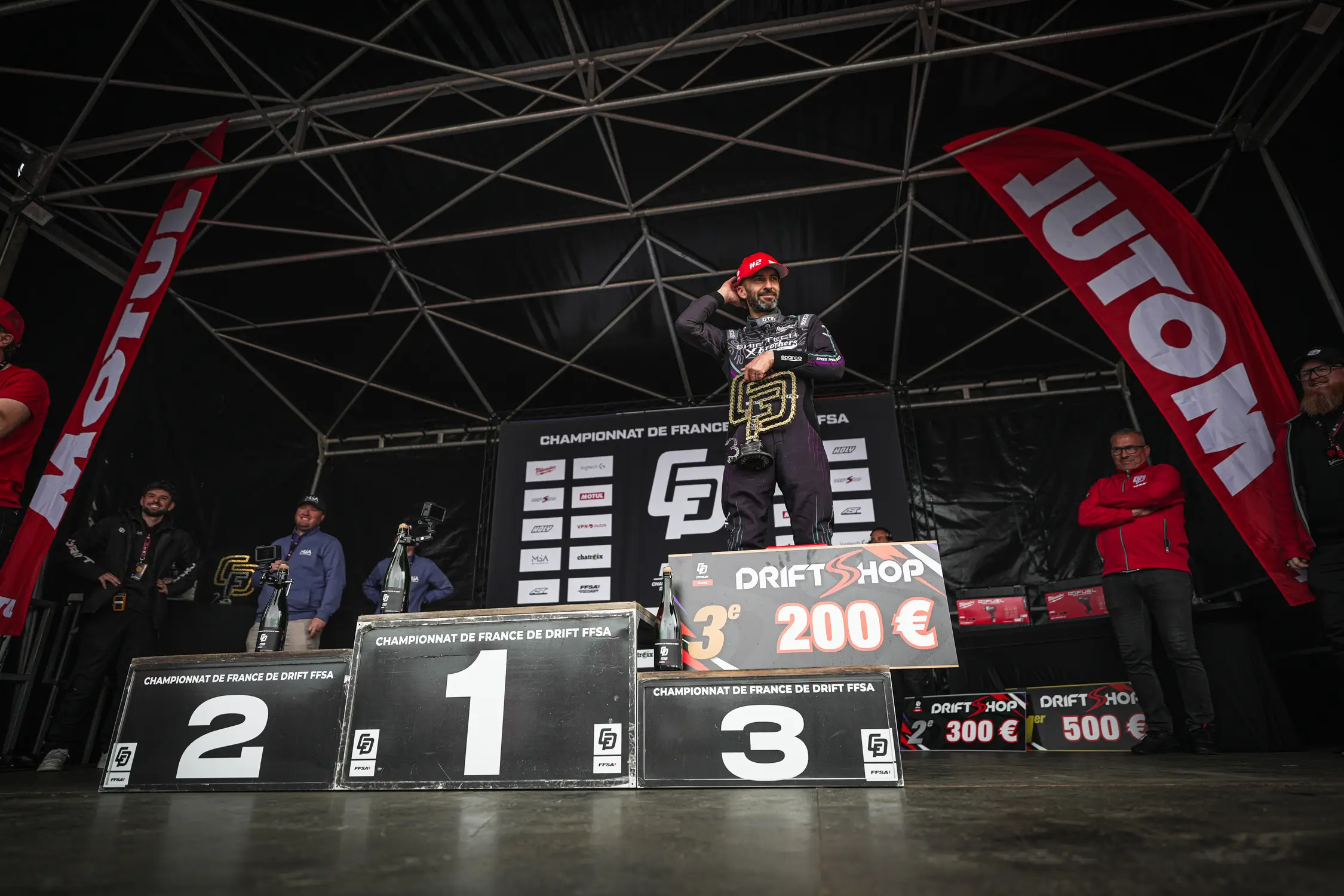 Sofiane yazid podium shiftech cfd 2026 brothers customs