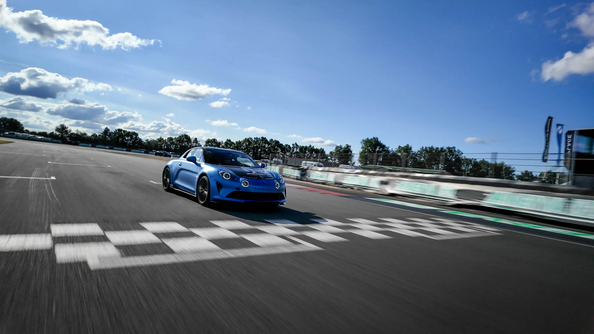 Supertrack events 2026 exposant shiftech preparateur automobile baptemes passager alpine a110r porsche 992 gt3rs 2