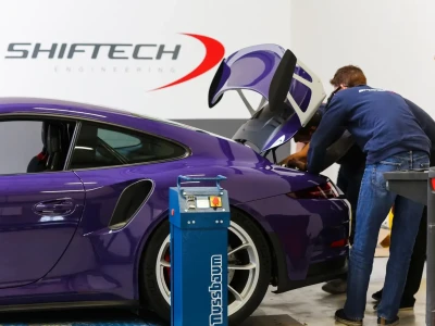 Porsche 911 reprogrammation moteur echappement ipe installation shiftech 15